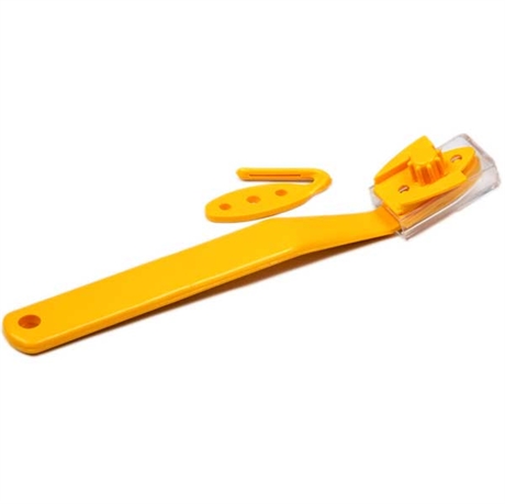 Tapetkniv med gult plastskaft och plasthuvud med distansbrickor. Tapetkniven används för att skära tapetvåder mot tapetavrivare, bredspackel eller tapetlinjal.