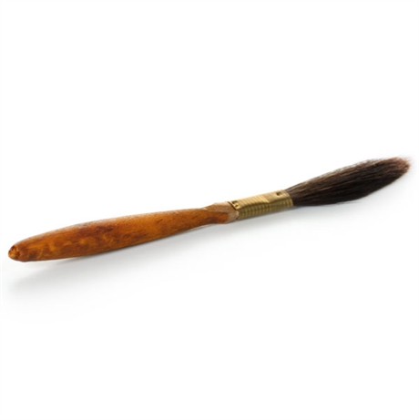 Svärdsläpare är en pensel gjord av ekorre hår för perfekt finish.
